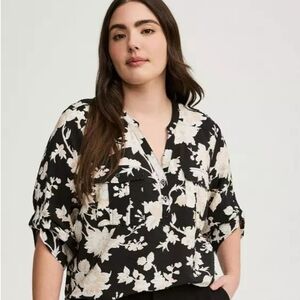 Torrid Black and Cream Floral Blouse